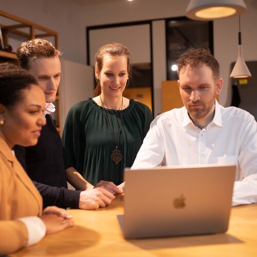 Team shoot 052 lowres Team shoot 052 lowres