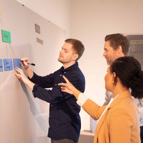 Main level shoot 040 lowres Main level shoot 040 lowres